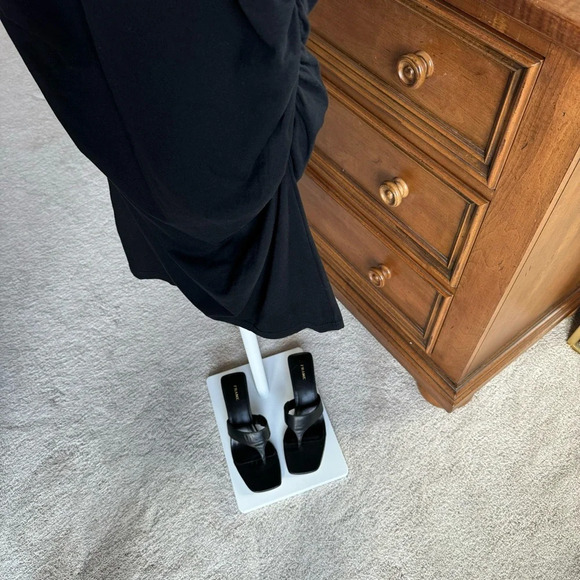 Missufe Ruched Dress - Picture 8 of 8